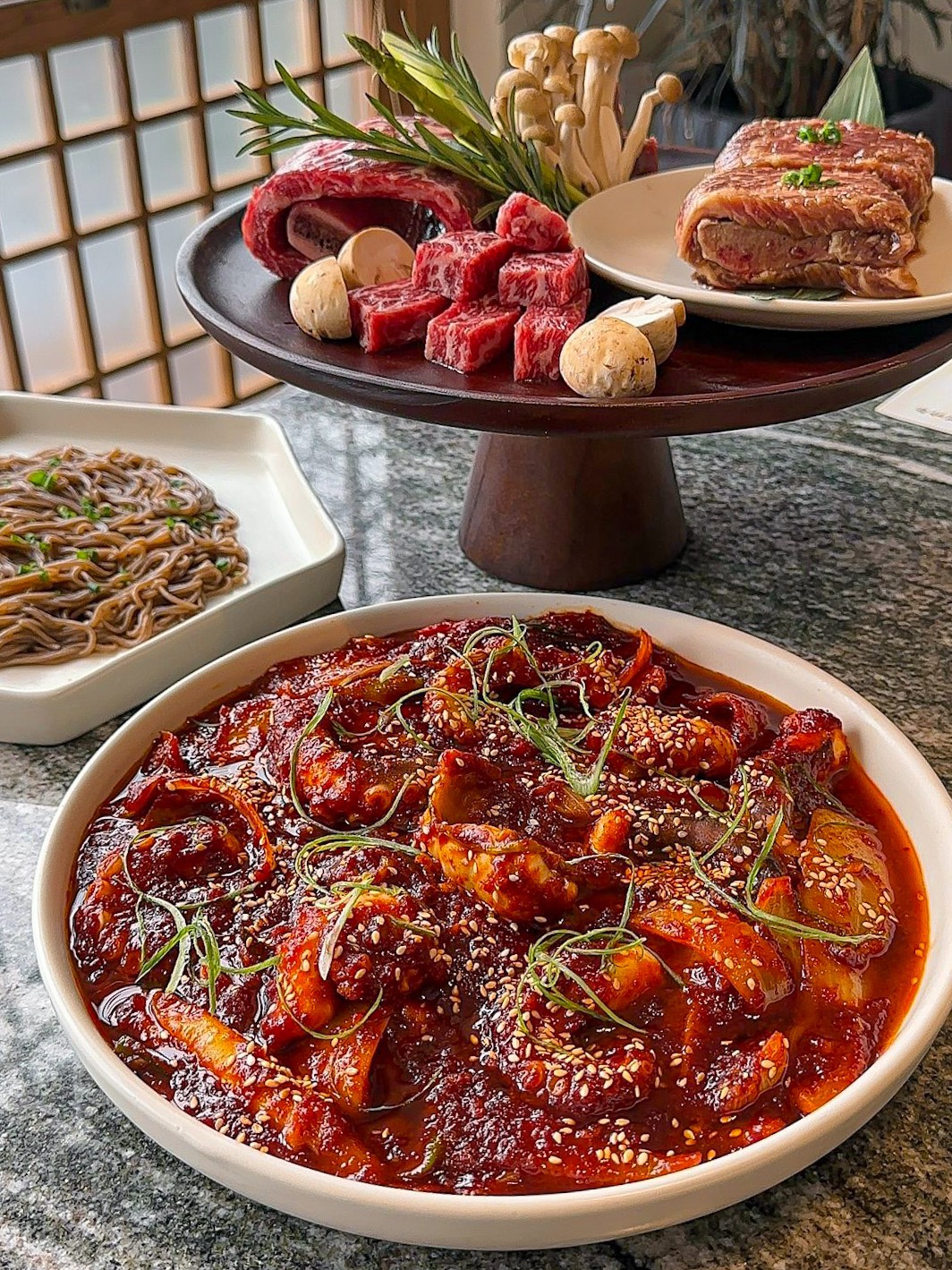 bạch tuộc xào cay
